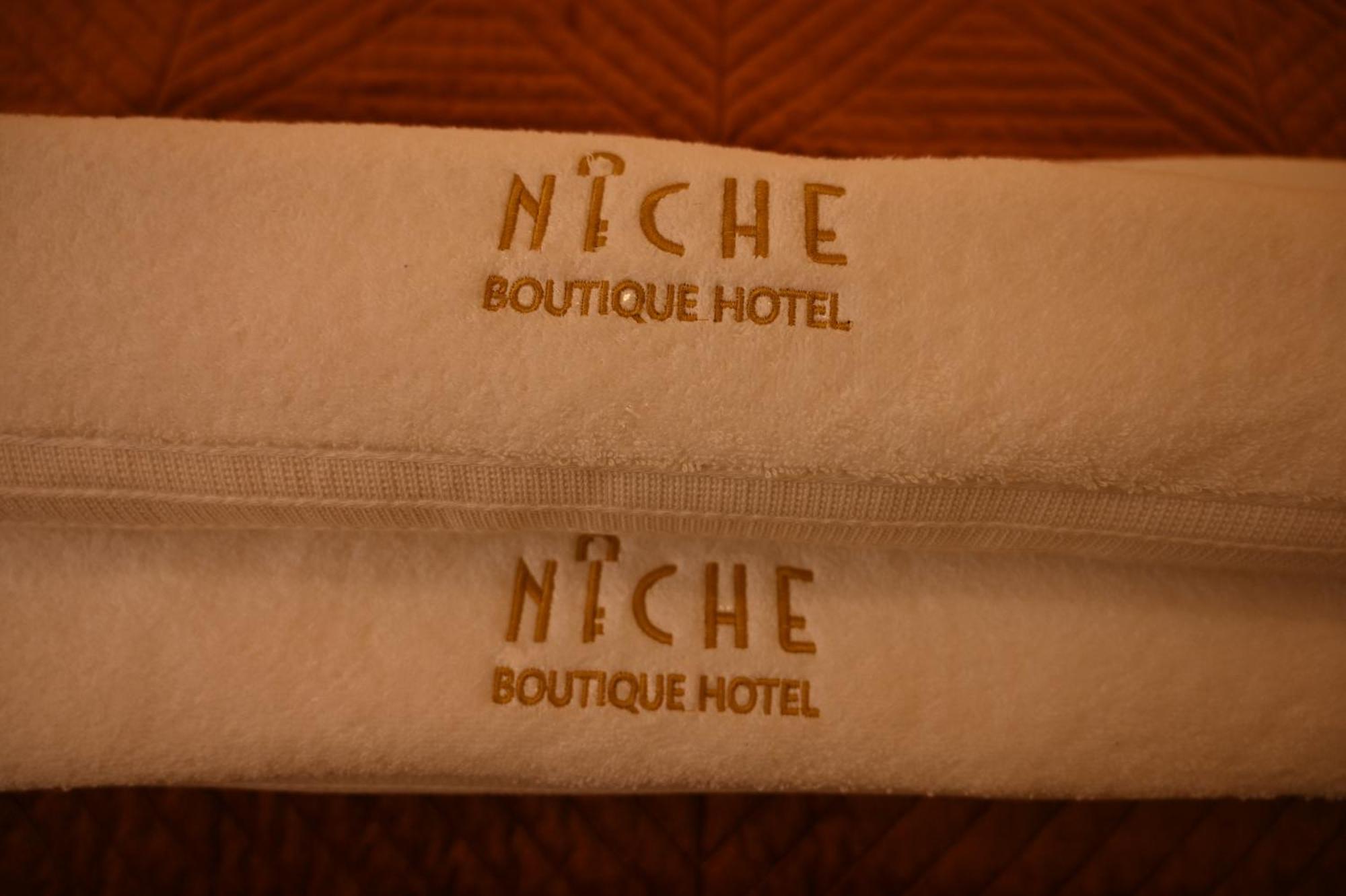 Niche Boutique Hotel Тирана Экстерьер фото