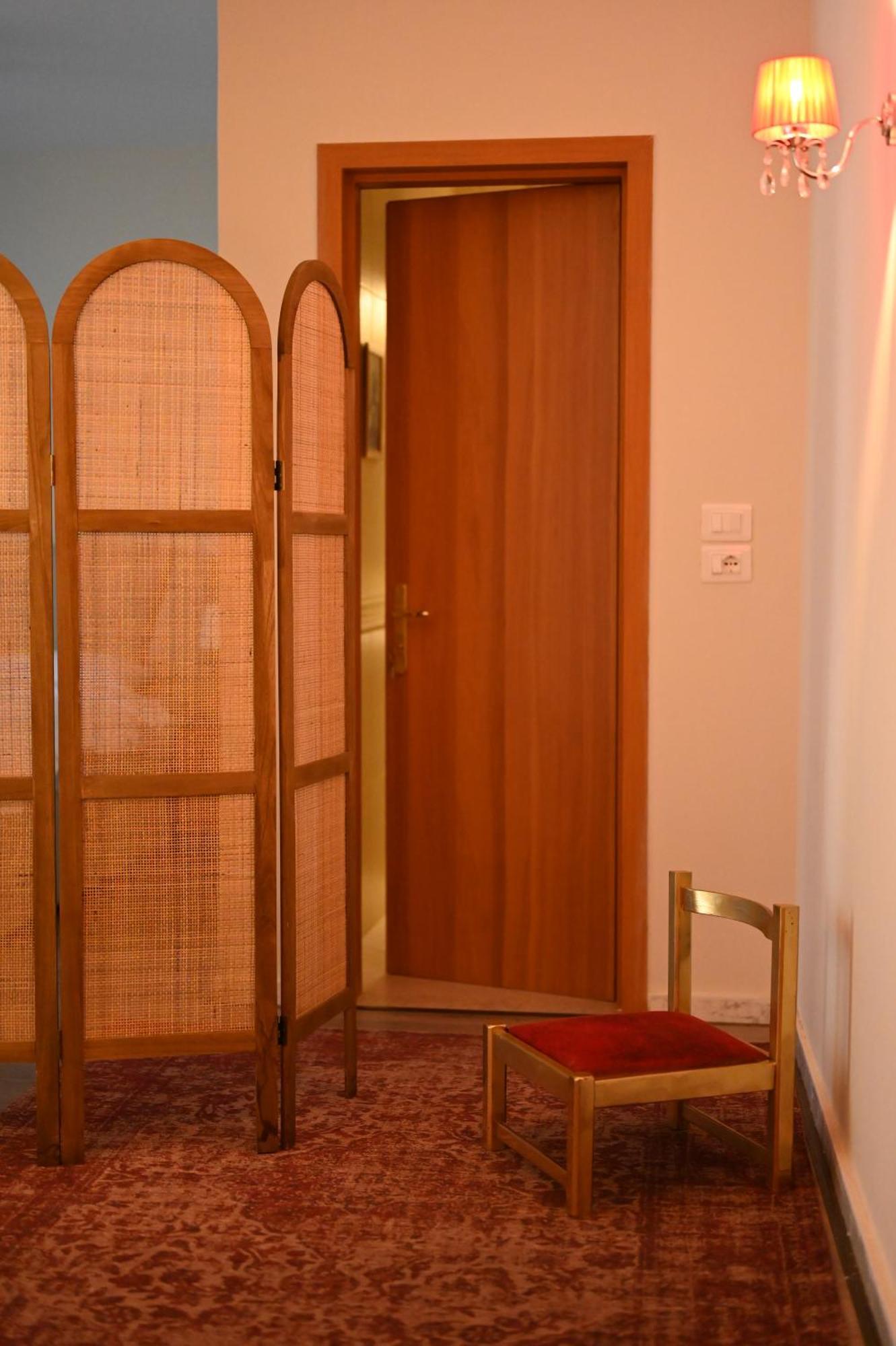 Niche Boutique Hotel Тирана Экстерьер фото
