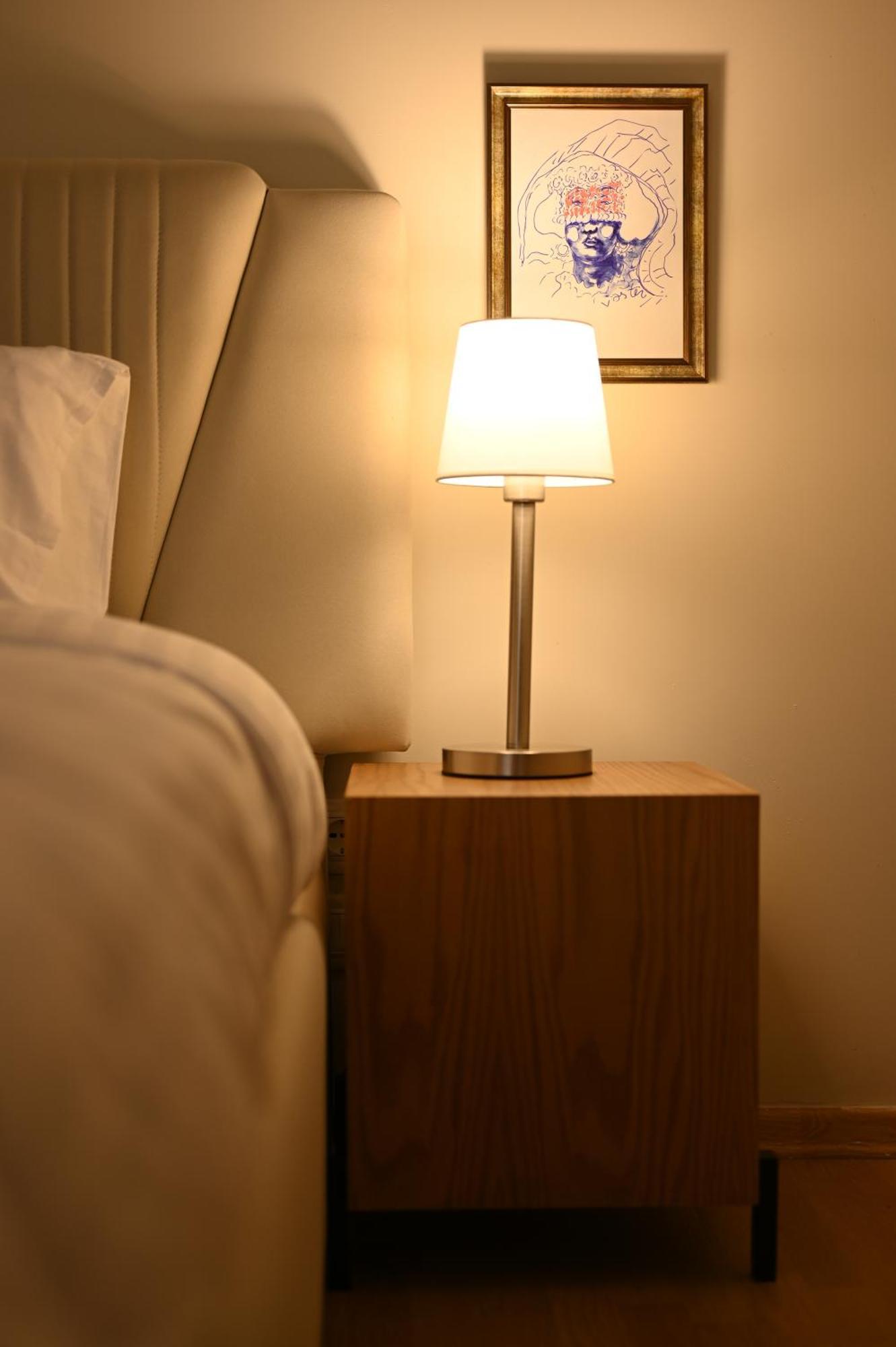 Niche Boutique Hotel Тирана Экстерьер фото