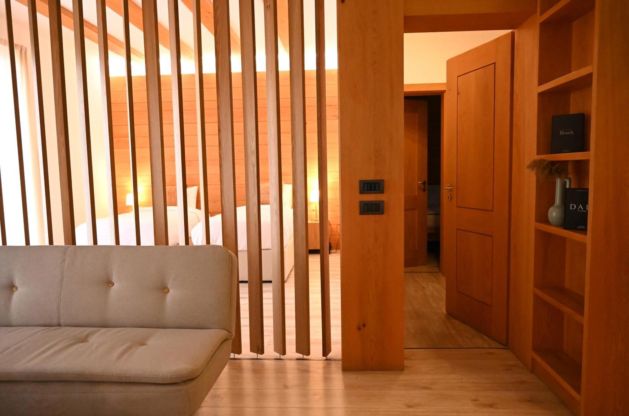 Niche Boutique Hotel Тирана Экстерьер фото