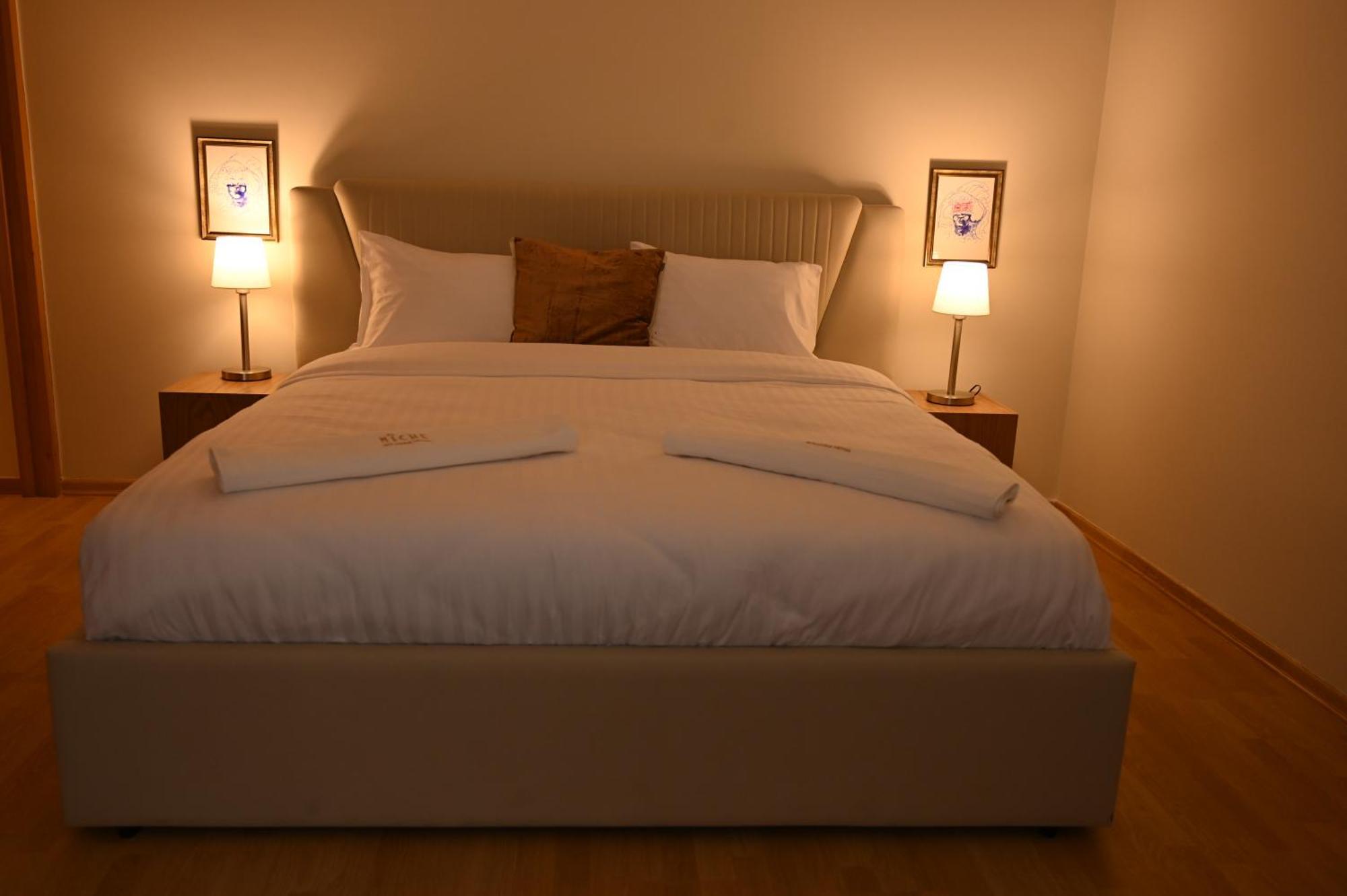 Niche Boutique Hotel Тирана Экстерьер фото